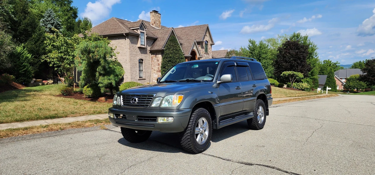 2006 Lexus LX 2nd Gen - Image 27 of 31