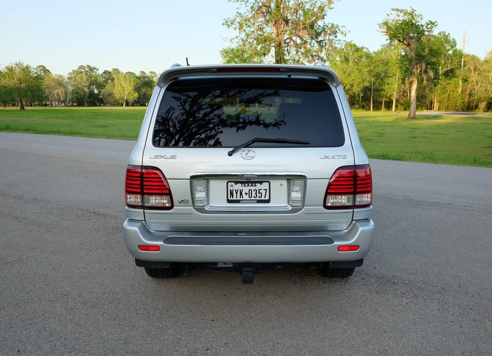 2006 Lexus LX 2nd Gen - Image 24 of 31