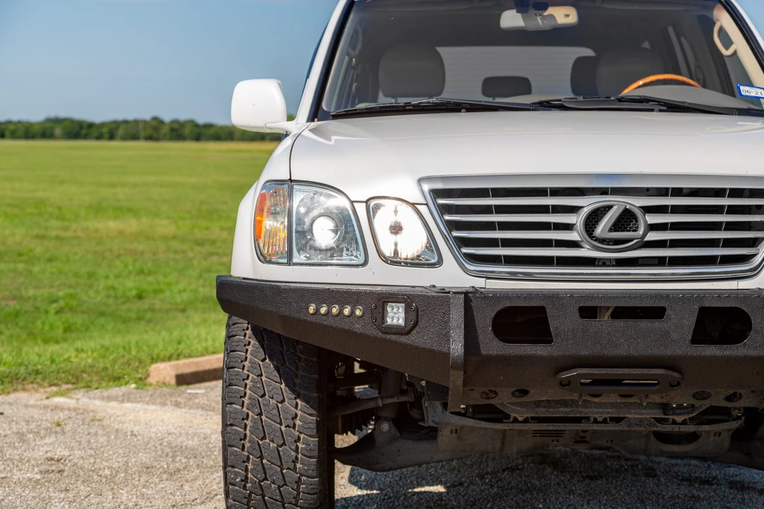2006 Lexus LX 2nd Gen - Image 13 of 31