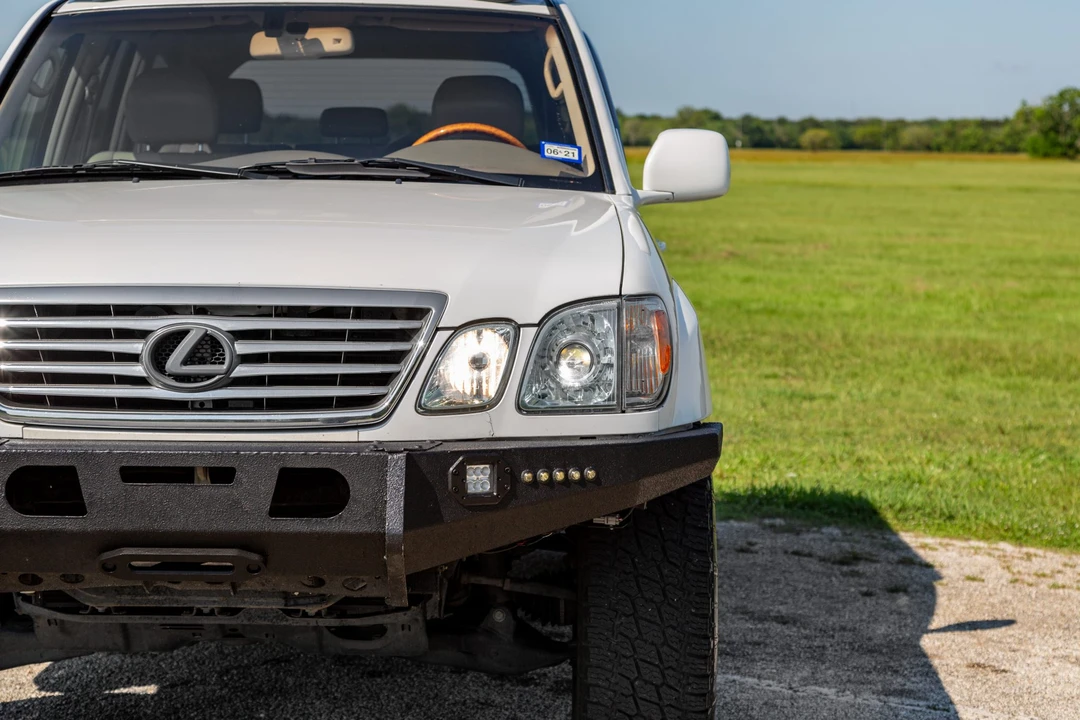 2006 Lexus LX 2nd Gen - Image 14 of 31