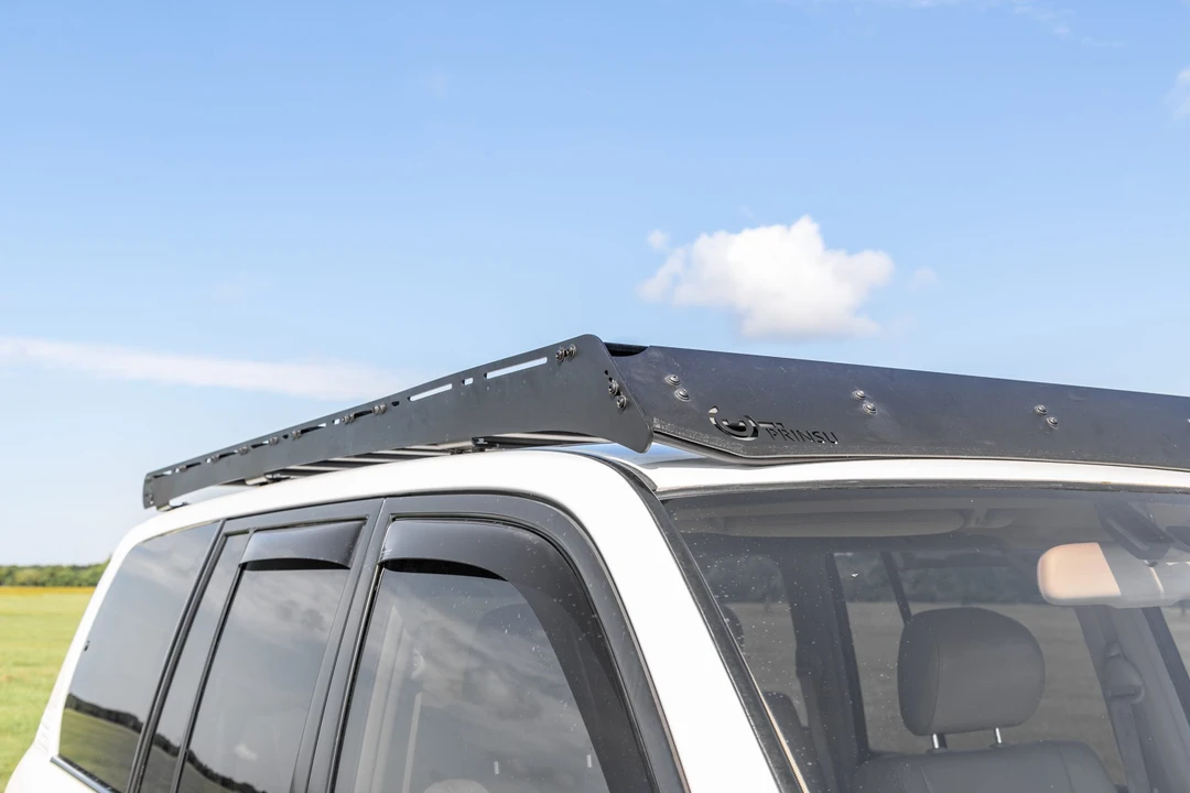 2006 Lexus LX 2nd Gen - Image 25 of 31