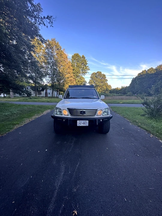 2006 Lexus LX 2nd Gen - Image 16 of 31