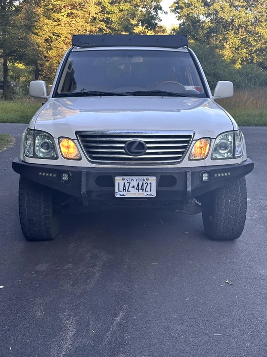 2006 Lexus LX 2nd Gen - Image 19 of 31