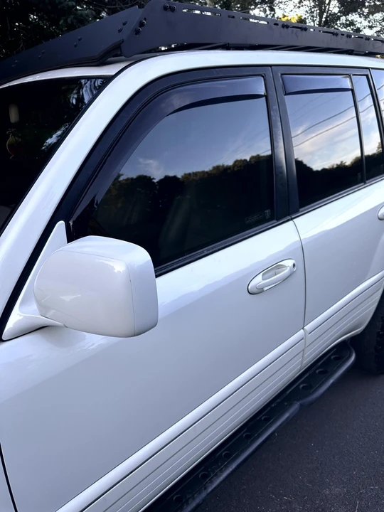 2006 Lexus LX 2nd Gen - Image 31 of 31