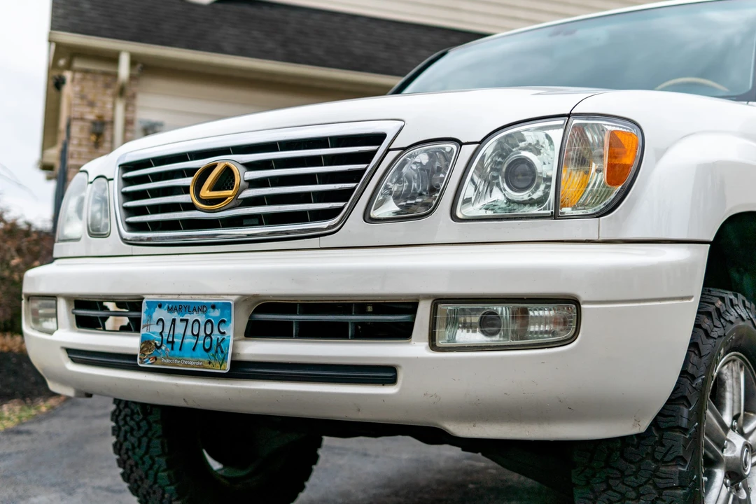 2006 Lexus LX 2nd Gen - Image 14 of 31