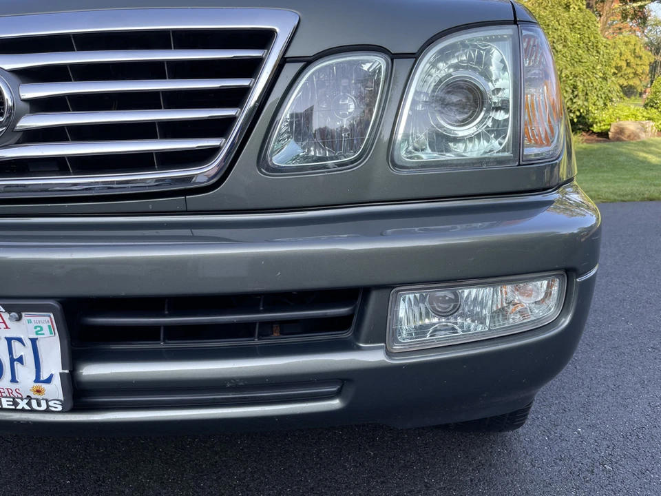 2006 Lexus LX 2nd Gen - Image 28 of 31