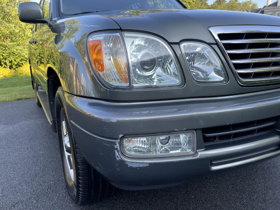 2006 Lexus LX 2nd Gen - Image 10 of 31