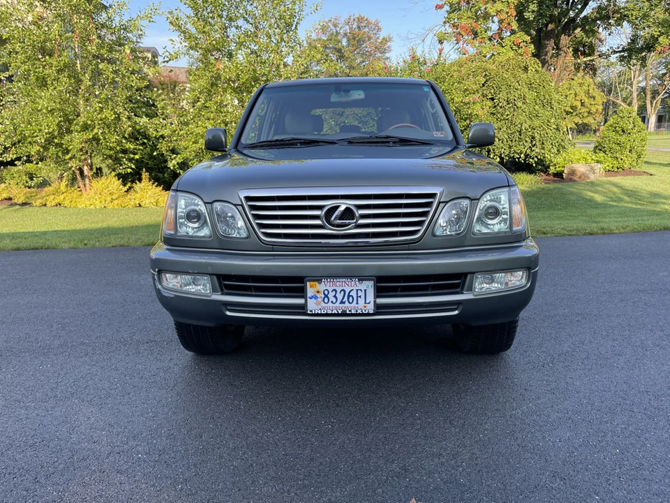 2006 Lexus LX 2nd Gen - Image 8 of 31