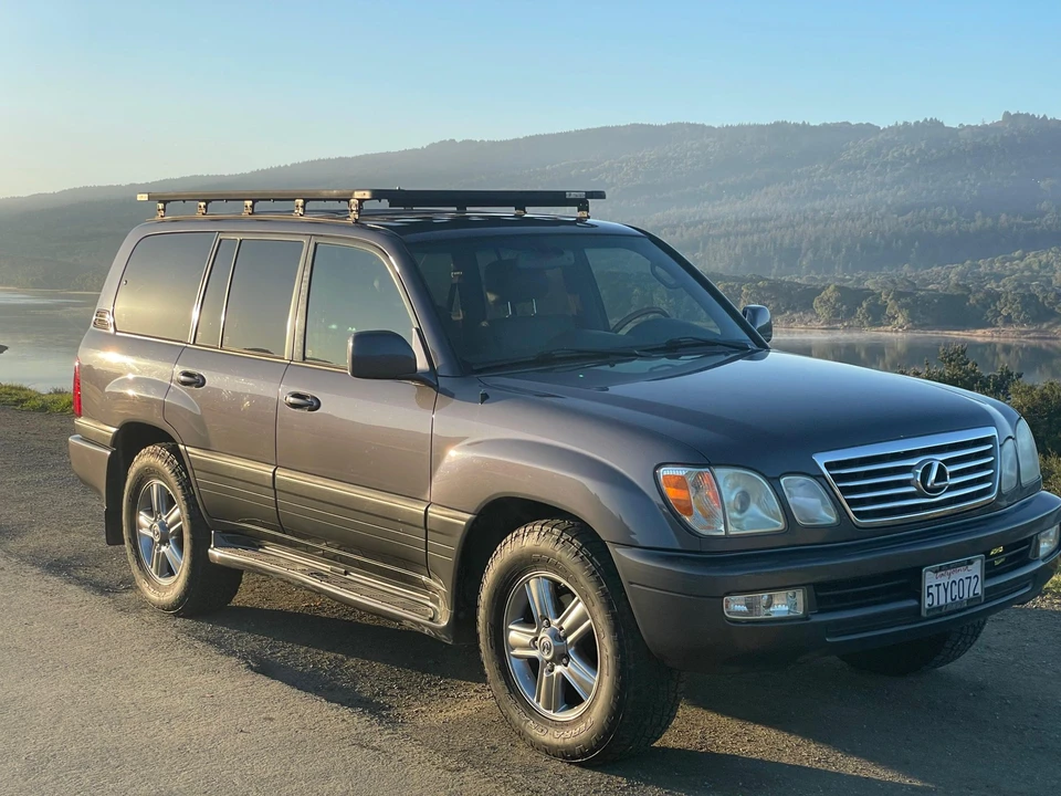 2006 Lexus LX 2nd Gen - Image 7 of 31