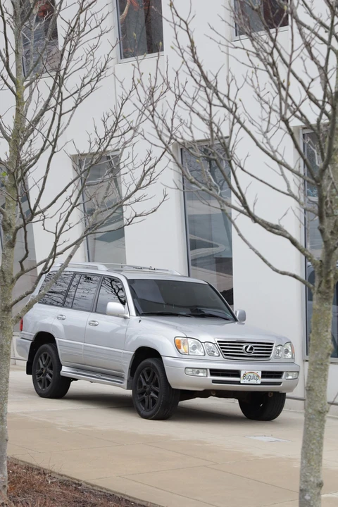 2006 Lexus LX 2nd Gen - Image 20 of 31