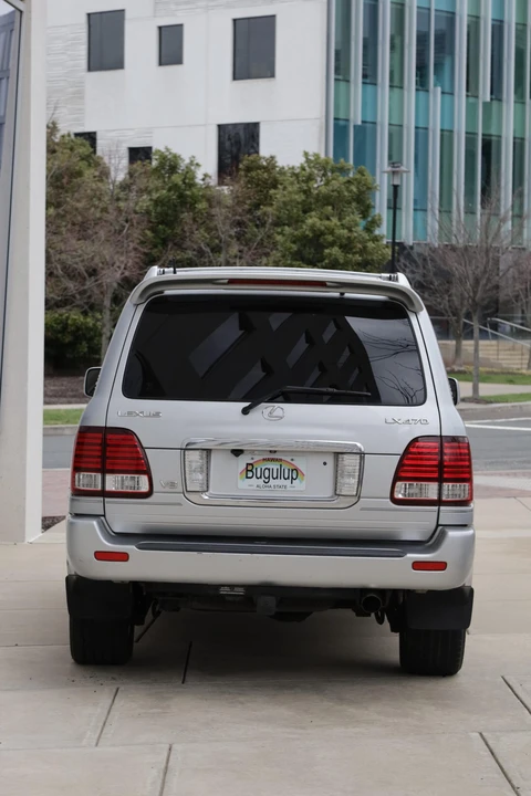 2006 Lexus LX 2nd Gen - Image 31 of 31