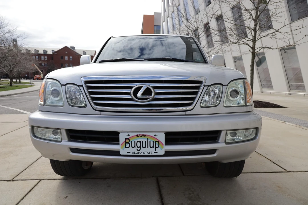 2006 Lexus LX 2nd Gen - Image 13 of 31