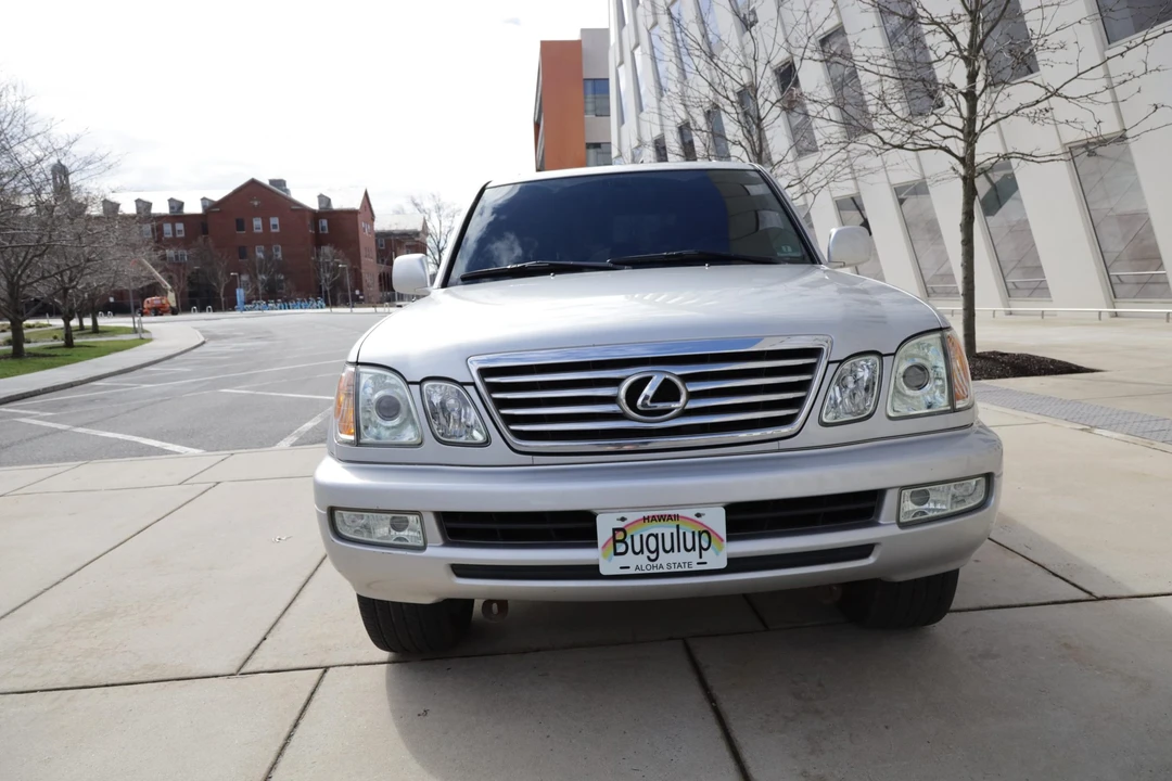 2006 Lexus LX 2nd Gen - Image 14 of 31