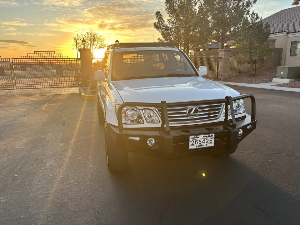 2006 Lexus LX 2nd Gen - Image 31 of 31