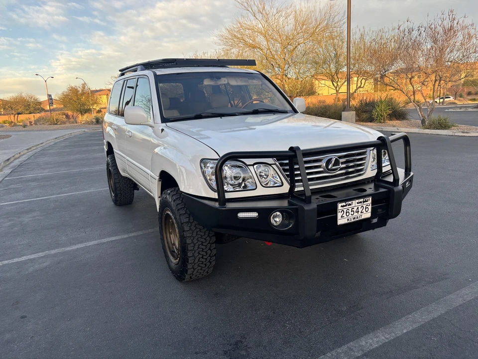 2006 Lexus LX 2nd Gen - Image 8 of 31