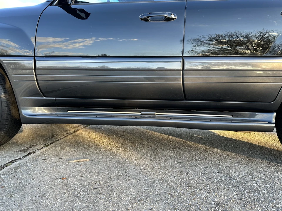 2006 Lexus LX 2nd Gen - Image 15 of 31