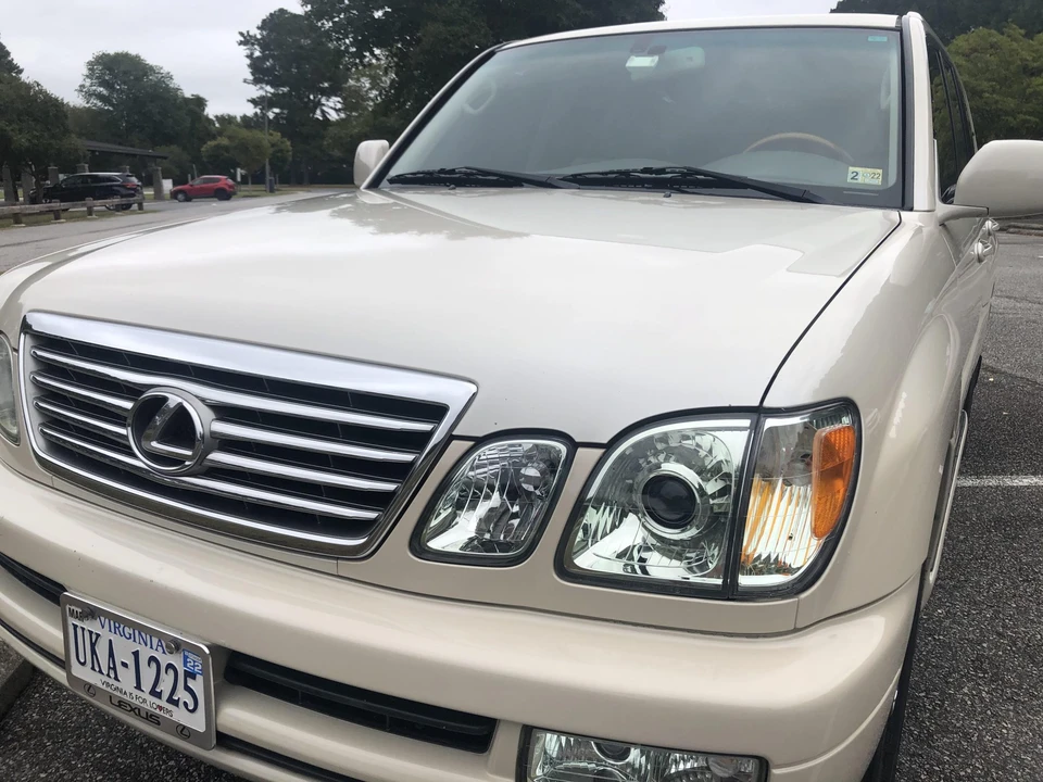 2006 Lexus LX 2nd Gen - Image 8 of 31