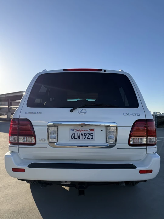2006 Lexus LX 2nd Gen - Image 24 of 31