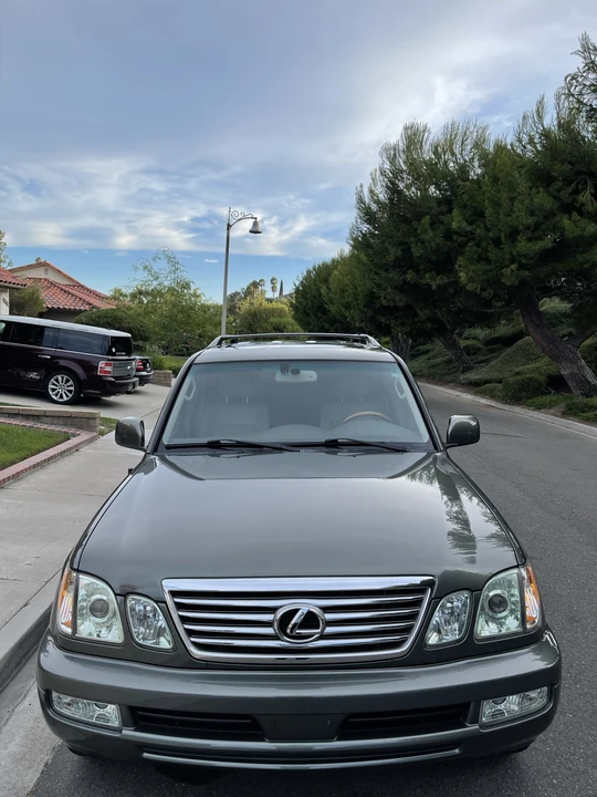 2006 Lexus LX 2nd Gen - Image 22 of 31