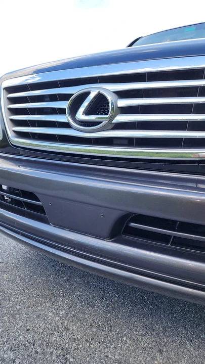2006 Lexus LX 2nd Gen - Image 9 of 31