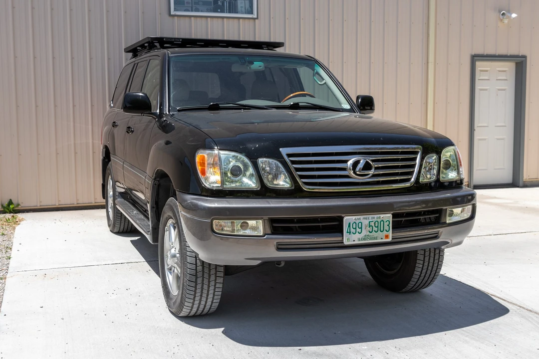 2006 Lexus LX 2nd Gen - Image 24 of 31