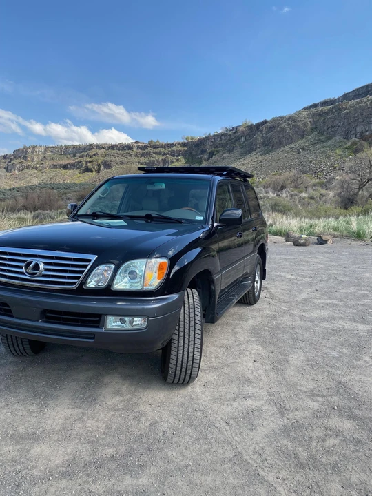 2006 Lexus LX 2nd Gen - Image 27 of 31
