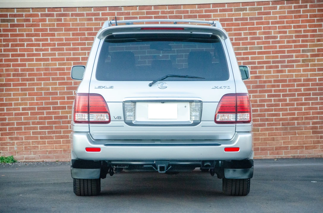 2006 Lexus LX 2nd Gen - Image 7 of 31