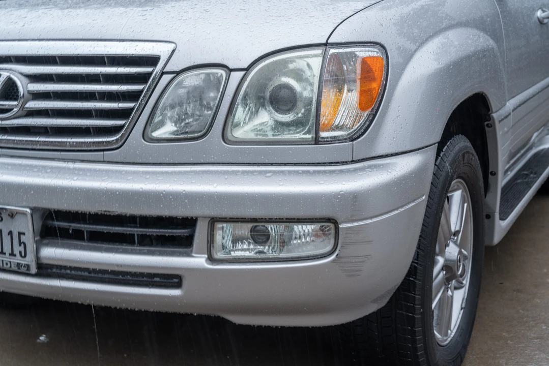 2006 Lexus LX 2nd Gen - Image 14 of 31