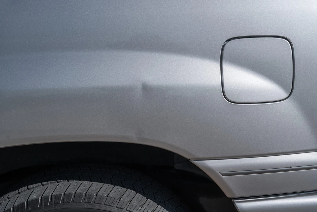 2006 Lexus LX 2nd Gen - Image 23 of 31