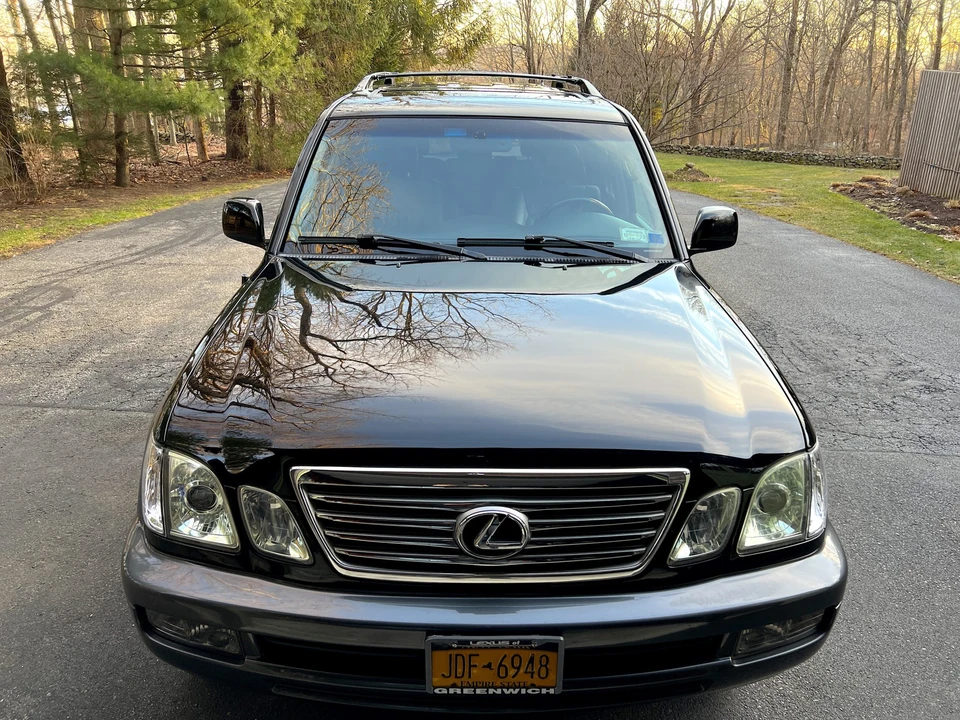 2006 Lexus LX 2nd Gen - Image 24 of 31