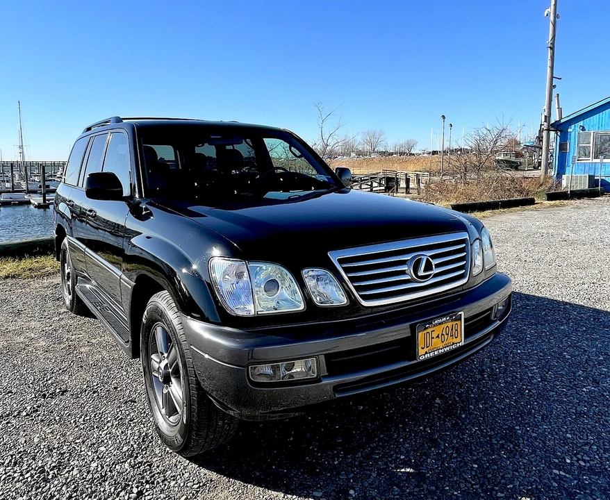 2006 Lexus LX 2nd Gen - Image 28 of 31