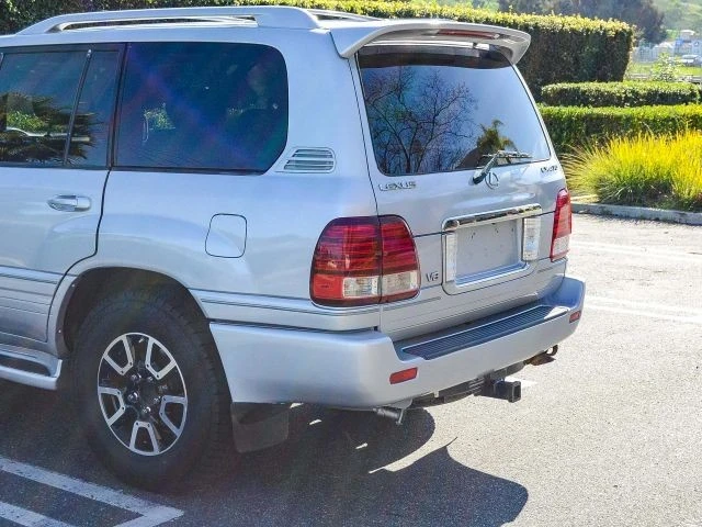 2006 Lexus LX 2nd Gen - Image 6 of 21