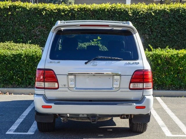 2006 Lexus LX 2nd Gen - Image 4 of 31