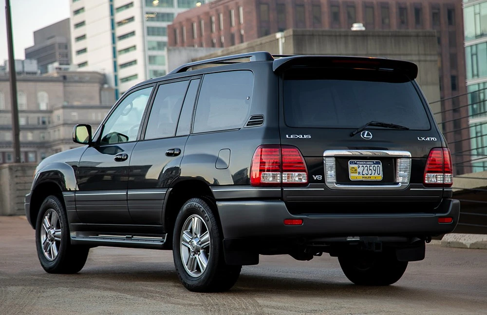 2006 Lexus LX 2nd Gen - Image 4 of 18