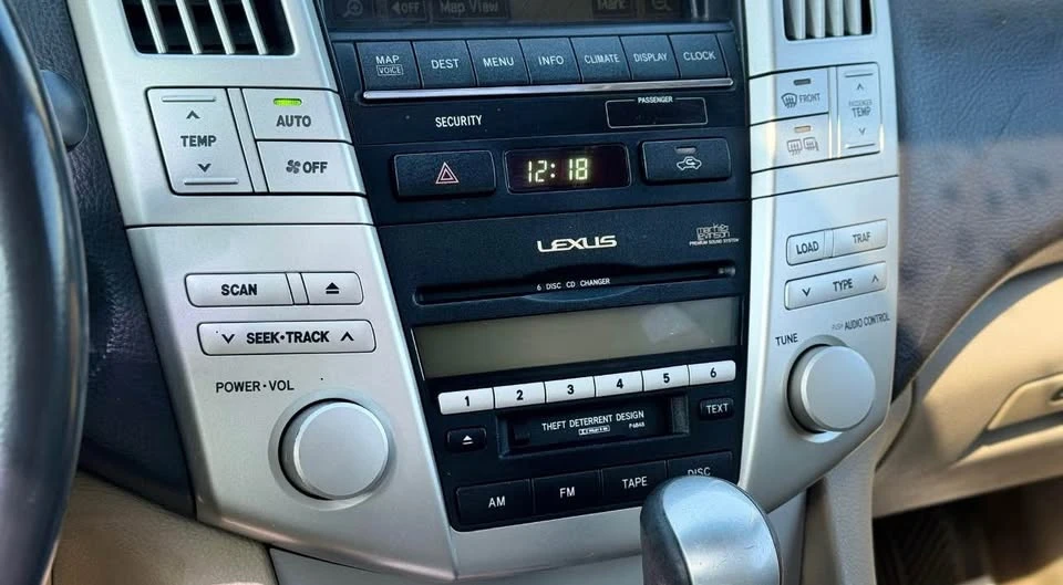 2006 Lexus RX 2nd Gen - Image 14 of 20