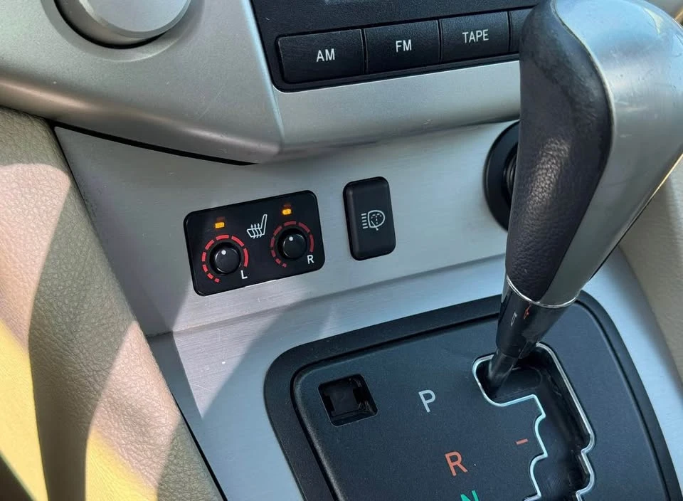 2006 Lexus RX 2nd Gen - Image 17 of 20