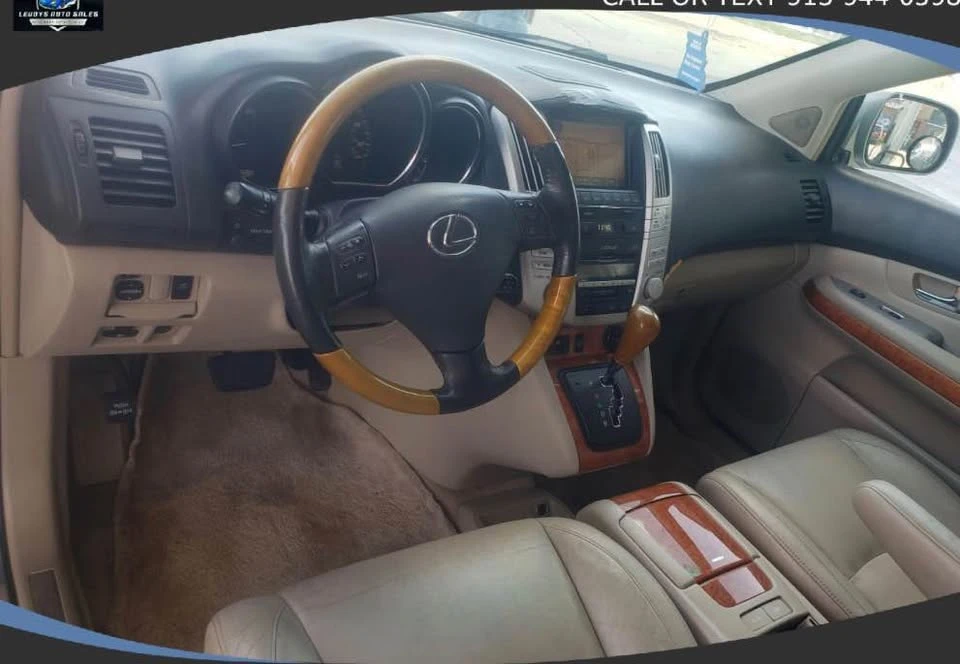 2006 Lexus RX 2nd Gen - Image 11 of 20