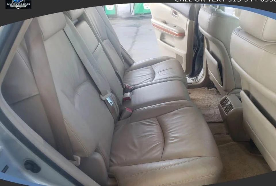 2006 Lexus RX 2nd Gen - Image 16 of 20