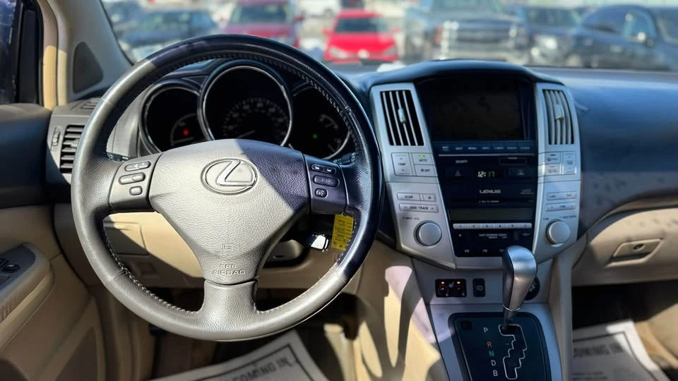 2006 Lexus RX 2nd Gen - Image 13 of 18