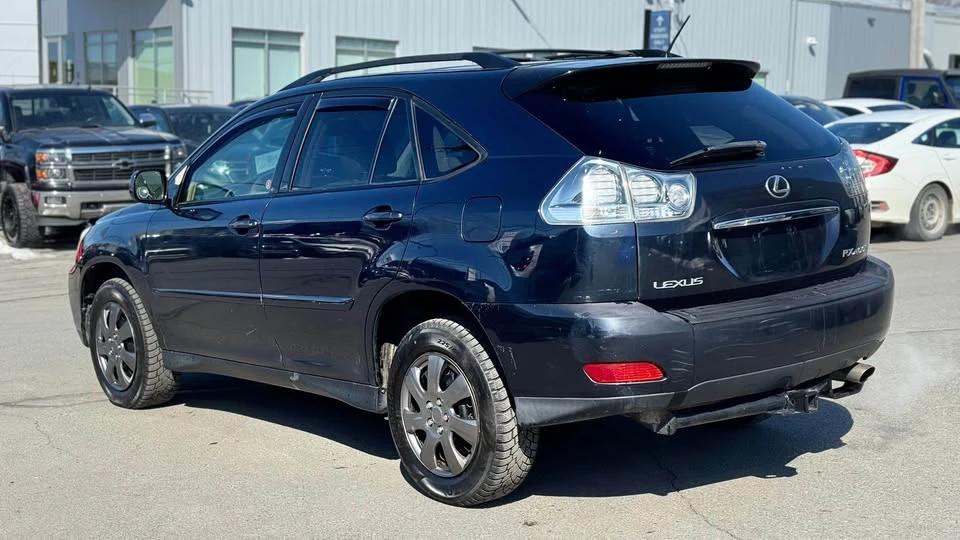2006 Lexus RX 2nd Gen - Image 5 of 18