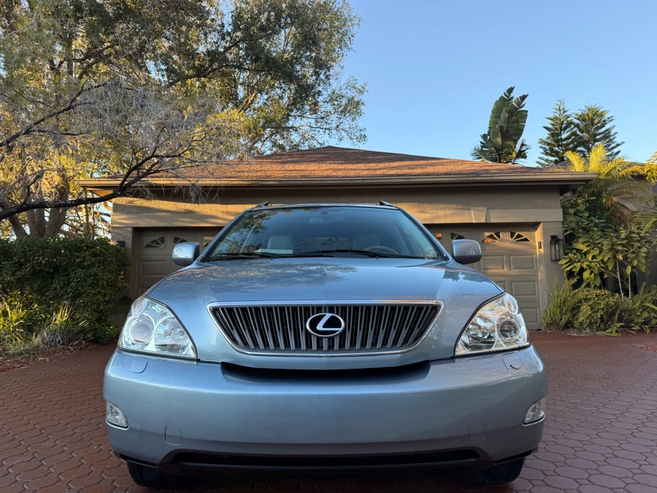 2006 Lexus RX 2nd Gen - Image 5 of 21