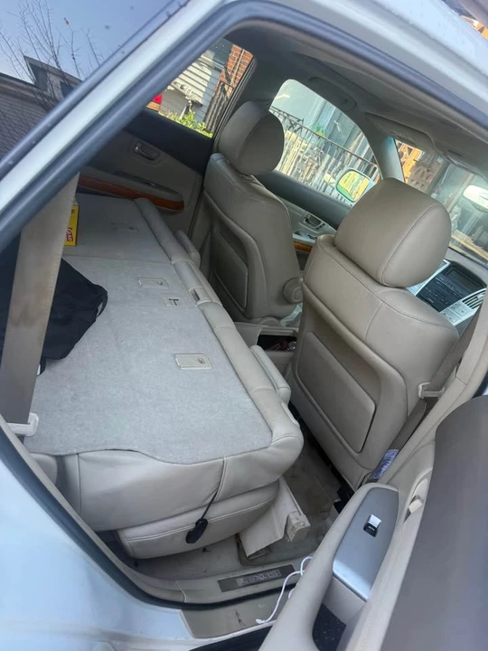 2006 Lexus RX 2nd Gen - Image 5 of 7