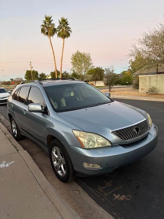 2006 Lexus RX 2nd Gen - Image 5 of 8