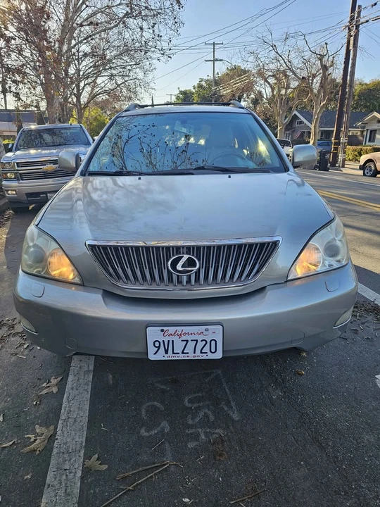 2006 Lexus RX 2nd Gen - Image 2 of 12