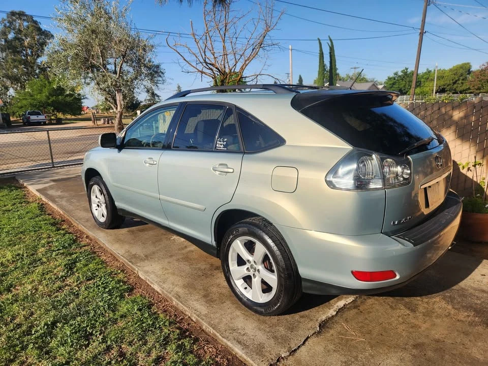 2006 Lexus RX 2nd Gen - Image 3 of 7
