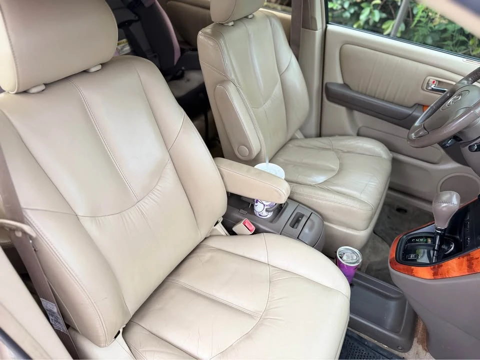 2006 Lexus RX 2nd Gen - Image 8 of 12
