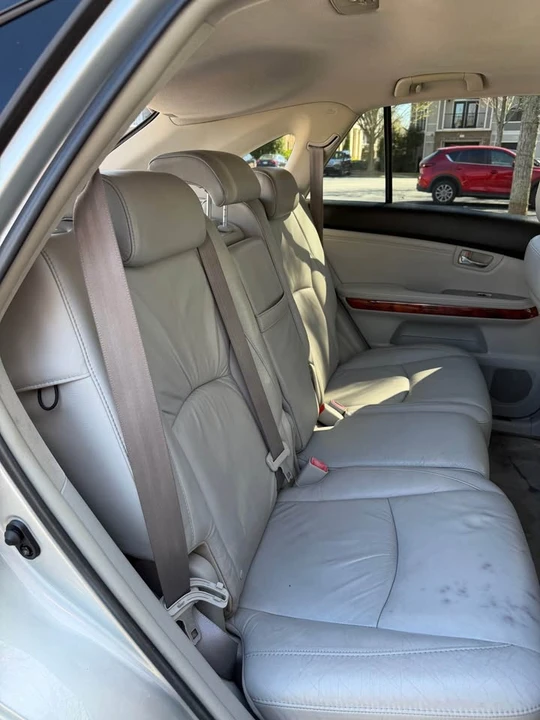 2006 Lexus RX 2nd Gen - Image 17 of 20