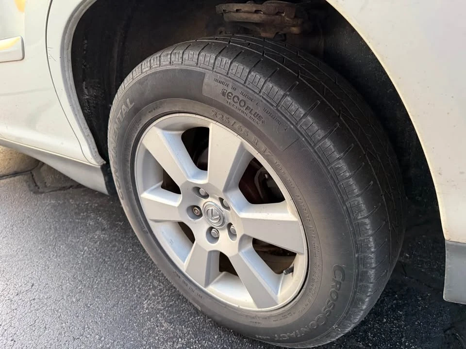 2006 Lexus RX 2nd Gen - Image 6 of 10