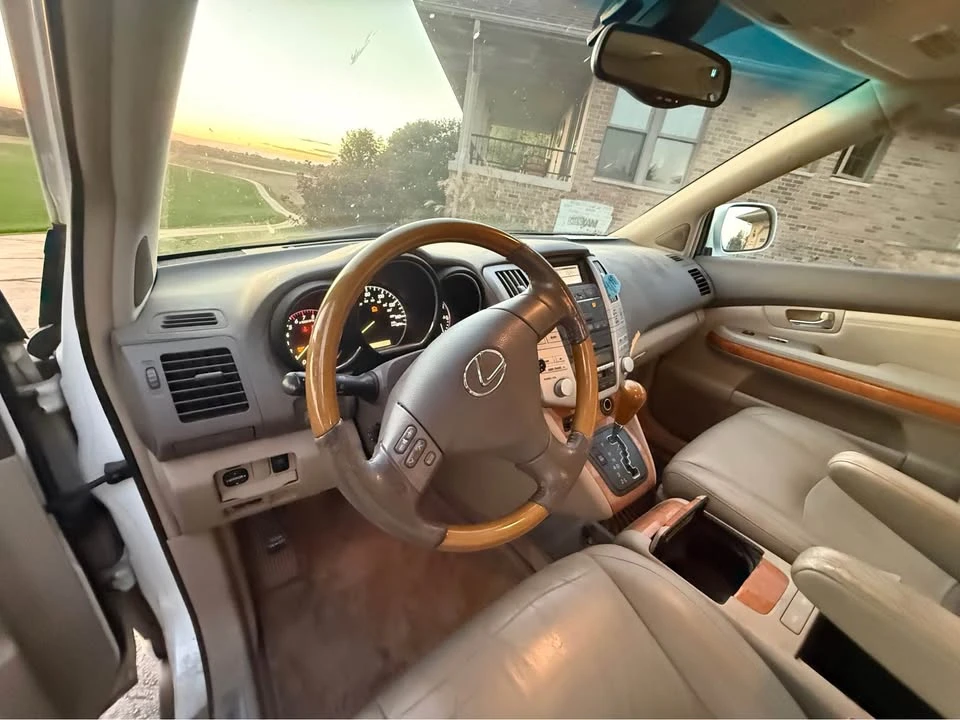 2006 Lexus RX 2nd Gen - Image 8 of 10
