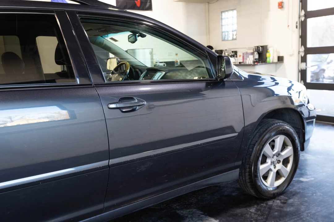 2006 Lexus RX 2nd Gen - Image 15 of 21